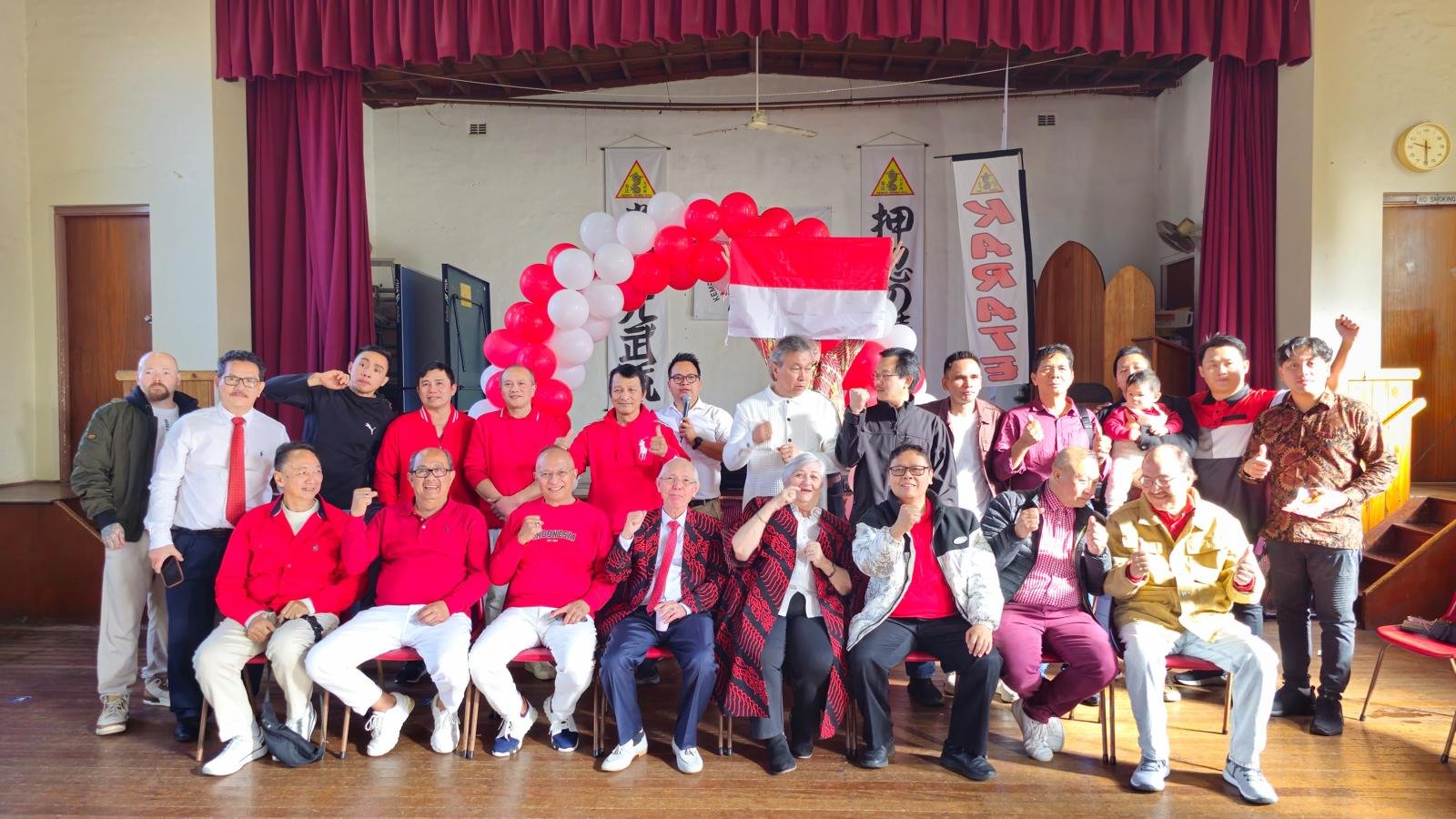 GPdI Sydney-Earlwood Australia merayakan HUT ke-79 Kemerdekaan Republik Indonesia dengan Ibadah Raya khusus yang penuh semangat kemerdekaan. Rev Max Meiruntu menyampaikan pesan tentang kemerdekaan sejati dalam Kristus dan mengajak jemaat untuk terus memperjuangkan nilai-nilai kemerdekaan.